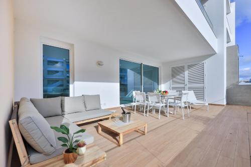 Adega Marina Apartments - Pool View