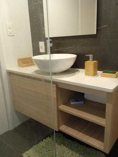 a bathroom with a sink and a bowl on a counter at A estrenar en Punta Carretas in Montevideo