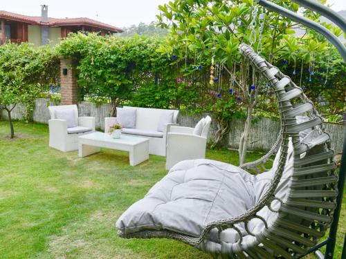 Göcek Naz Hotelにある庭