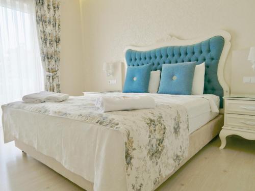Göcek Naz Hotelにあるベッド
