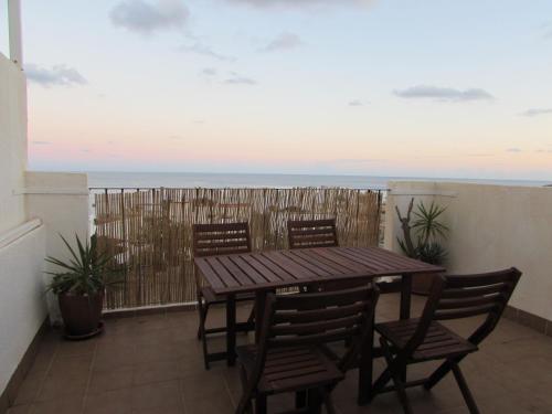 Afbeelding uit fotogalerij van ÁTICO CARBONERAS PENTHOUSE in Carboneras