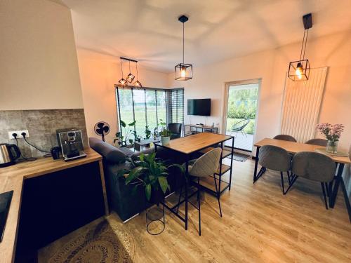 Kuchyňa alebo kuchynka v ubytovaní Apartament Morsa w Nautica Resort