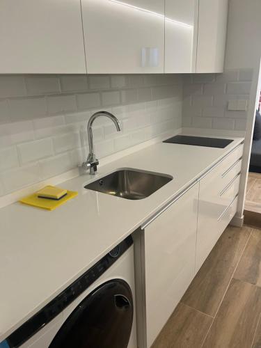 BERNABEU/ C.UNIVERSITARIA APARTMENTS