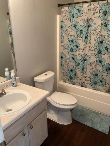1 Bedroom Private Home – Photos 3