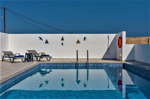 Fotografia z galérie ubytovania Xenos Villa 4 - Luxury Villa With Private Swimming Pool Near The Sea v destinácii Tigaki