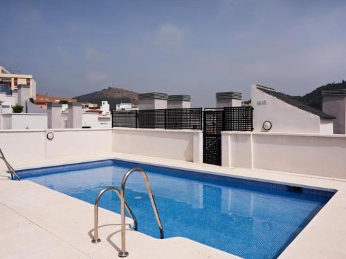 Atico Terraza Privada Piscina Centro AC Nuevo 1hab