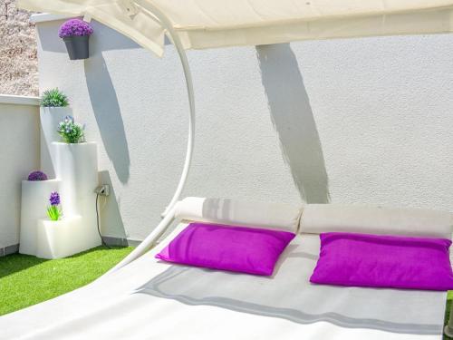 Atico Terraza Privada Piscina Centro AC Nuevo 1hab