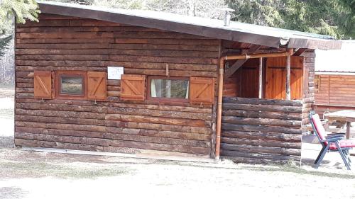 キャンプ場が所在する建物