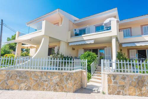 Reformado adosado Salzes 3 frente a la playa de Alcudia