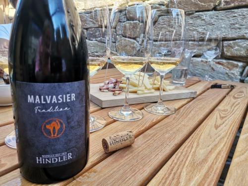 Bebidas en WEINVIERTLER KELLERSTÖCKL Weingut Hindler