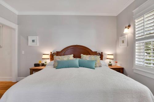 UnCorked Cottage – Photos 2