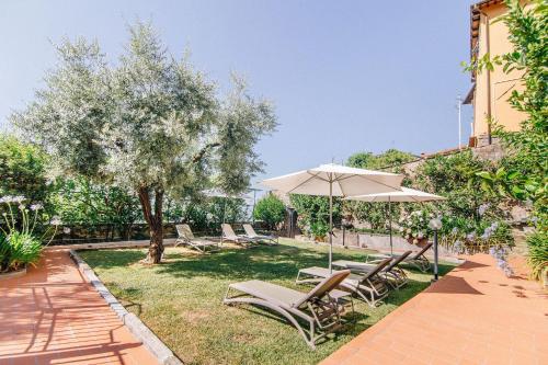 Κήπος έξω από το Holiday Home Il Borgo Degli Agrumi