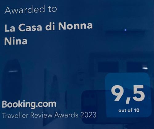 Een certificaat, prijs of ander document dat getoond wordt bij La Casa di Nonna Nina