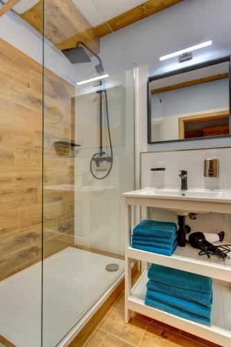 Un baño de Rezidence KUPEC
