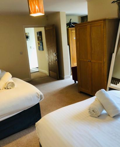 Canons Court Mews – Photos 3