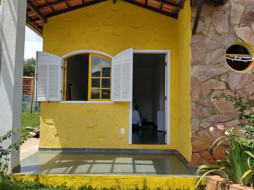 Το κτήριο όπου στεγάζεται  το δωμάτιο σε οικογενειακή κατοικία