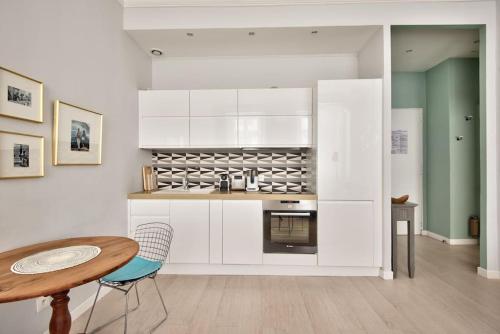 Very nice 2p with all comfort, city center Ac/wifi