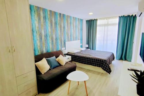Turquesa 4th by CASAS COCODRILO