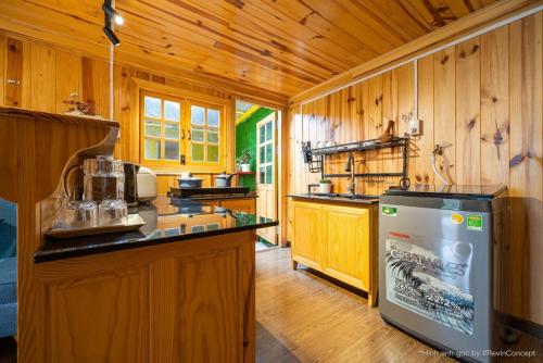 Cucina o angolo cottura di Lam Vien Garden Villa - Homestay Da Lat