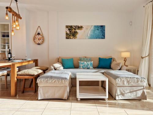 MEDANO4YOU Allwaves Holiday Home