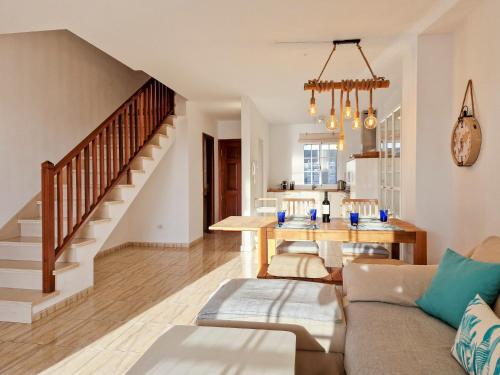 MEDANO4YOU Allwaves Holiday Home