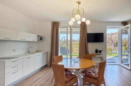 Kuchyň nebo kuchyňský kout v ubytování Residence Le Aromatiche