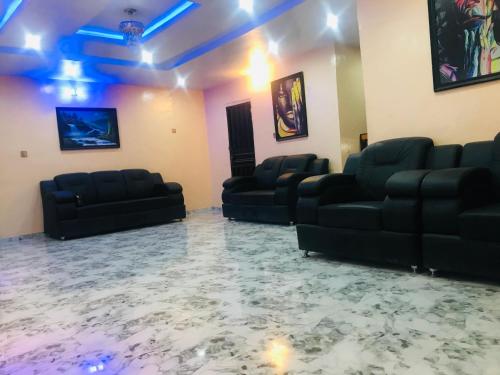 Posezení v ubytování Umbrella properties - Eleyele Ibadan
