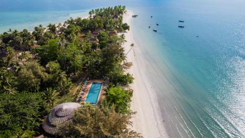 Blick auf Pawapi Beach Resort Koh Mook aus der Vogelperspektive