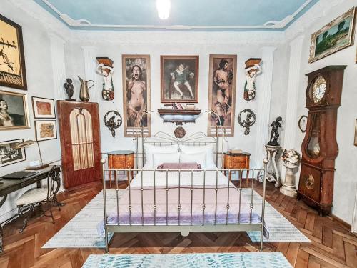 Posedenie v ubytovaní Divná pani Luxury Gallery Rooms