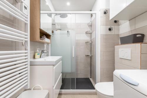 Kúpeľňa v ubytovaní Charmant appartement à 500m de la plage