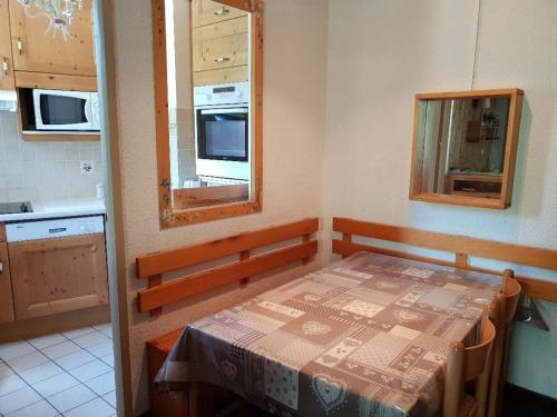 Appartement 2 Pièces avec Balcon et Wifi - Centre Croisette - FR-1-574-11