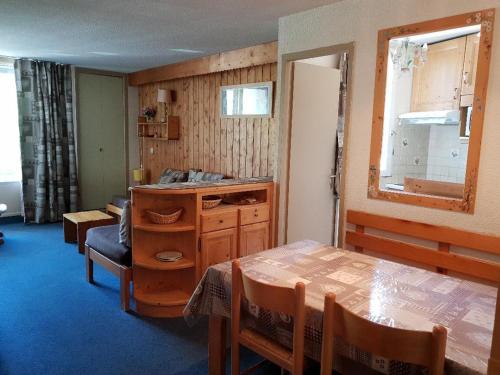 Appartement 2 Pièces avec Balcon et Wifi - Centre Croisette - FR-1-574-11