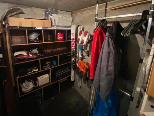 Studio rénové cosy et chaleureux aux pieds des pistes, proche commodités, quartier Croisette - FR-1-574-17