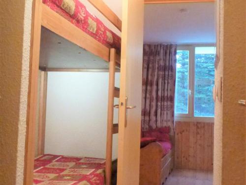 Studio pieds des pistes, proche quartier Bruyères, skis et animaux admis - FR-1-574-18