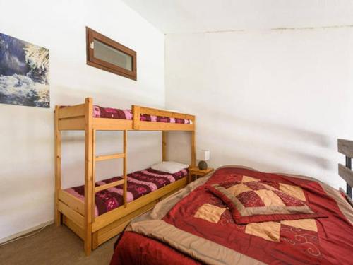 Appartement 2 pièces mezzanine avec parking privatif aux pieds des pistes, quartier calme des Fontanettes - FR-1-574-28