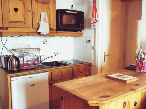 Studio cabine 4 pers, au calme et aux pieds des pistes - FR-1-574-51
