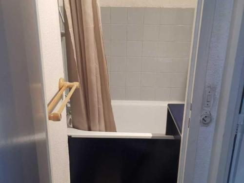 Studio cabine 4 pers, au calme et aux pieds des pistes - FR-1-574-51