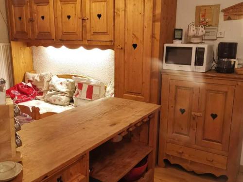 Studio cabine 4 pers, au calme et aux pieds des pistes - FR-1-574-51