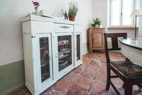 Kuchyň nebo kuchyňský kout v ubytování Borgo dei Gatti Albergo Diffuso & spa