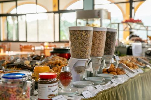 リゾートの敷地内または近くでの食事または食べ物