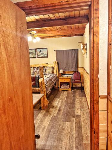 Cama o camas de una habitación en The Lodge at Devils Tower