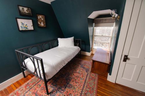 Cama o camas de una habitación en The Dewey by The Lenox Collection