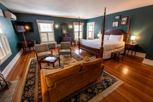 Cama o camas de una habitación en The Dewey by The Lenox Collection