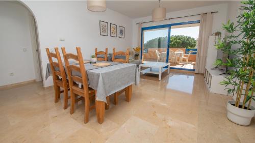 Duquesa Suites 206