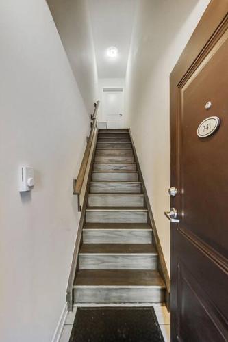 Townhouse on Sheppard Ave – Photos 2