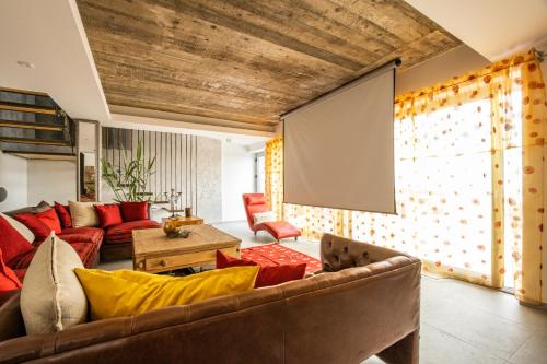 Гостиная зона в Luxury Holidays & Events - Villa Diva - Montenegro