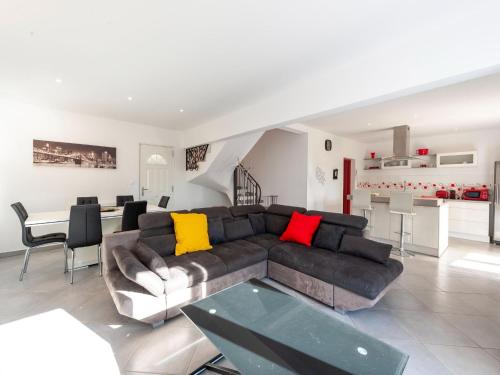 Property in Roquebrune sur Argens – Photos 3