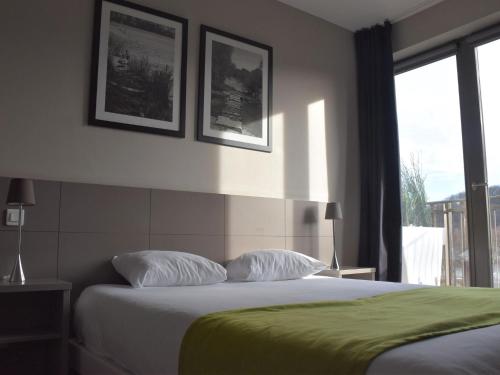 Lyon City Retreat near Sâone River