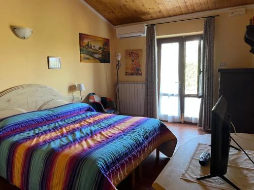 Μια τηλεόραση ή/και κέντρο ψυχαγωγίας στο Agriturismo Poggio del Drago