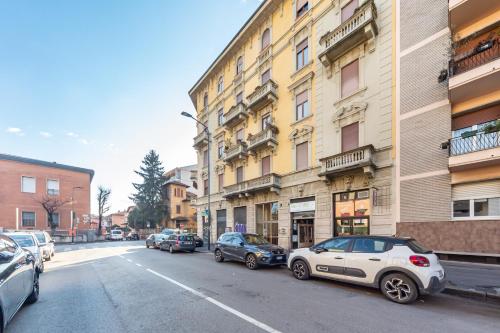 GuestHost - Cozy APT x4 - 600 m far from M3 Affori FN
